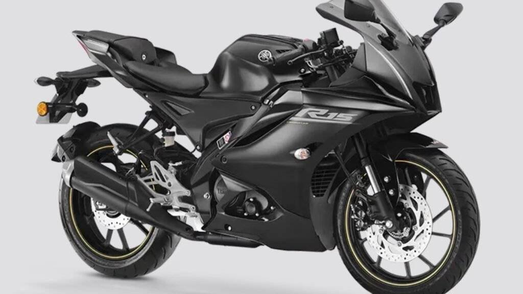 Yamaha R15 V4